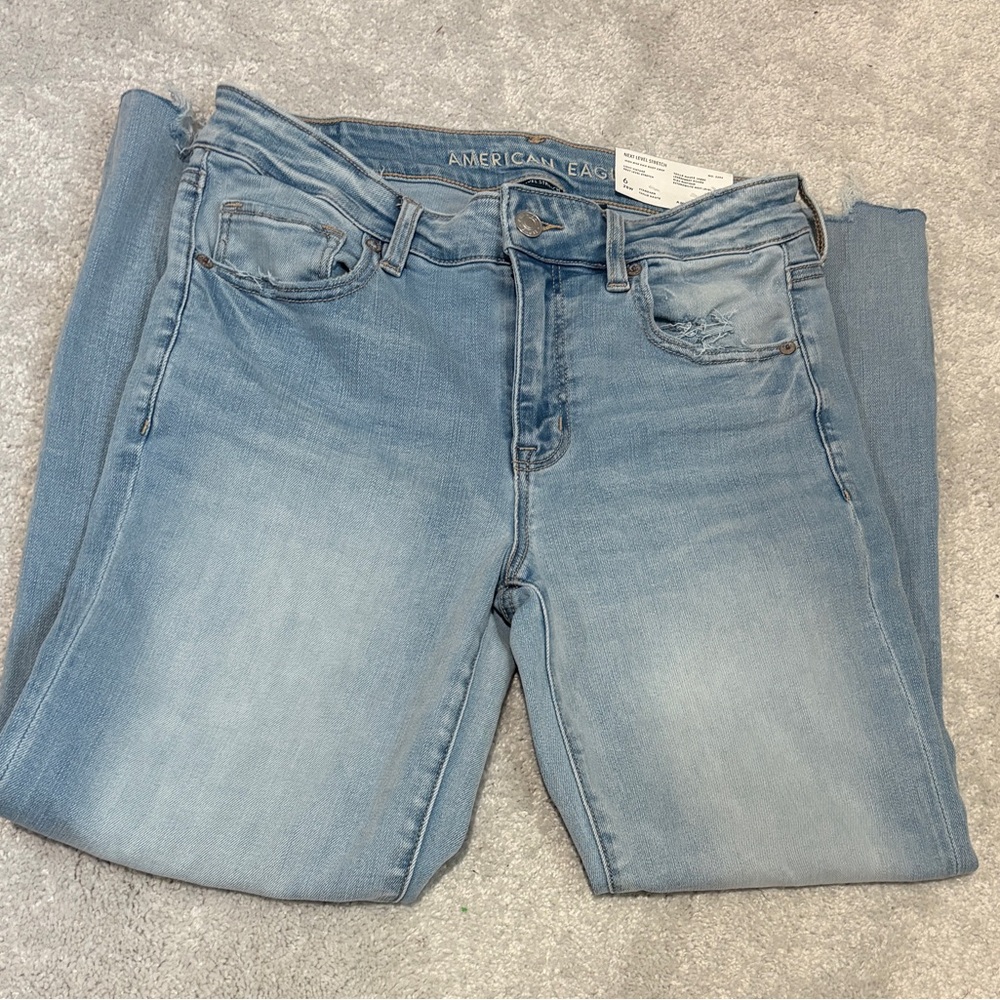 Light Blue NWT American Eagle high-rise kick bootcut jeans - size 6, regular - Picture 2 of 4